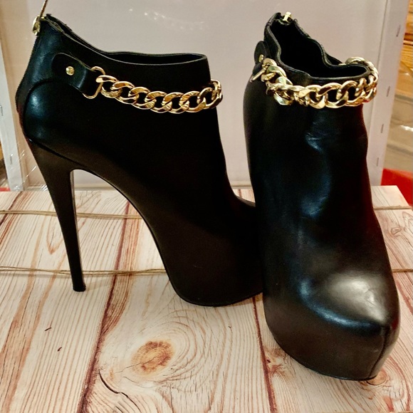 Steve Madden, worn twice, size 8.5 - Picture 1 of 4